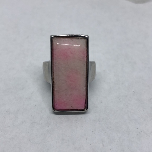 STAINLESS steel statement size costume ring with  stone inlay - Picture 5 of 5